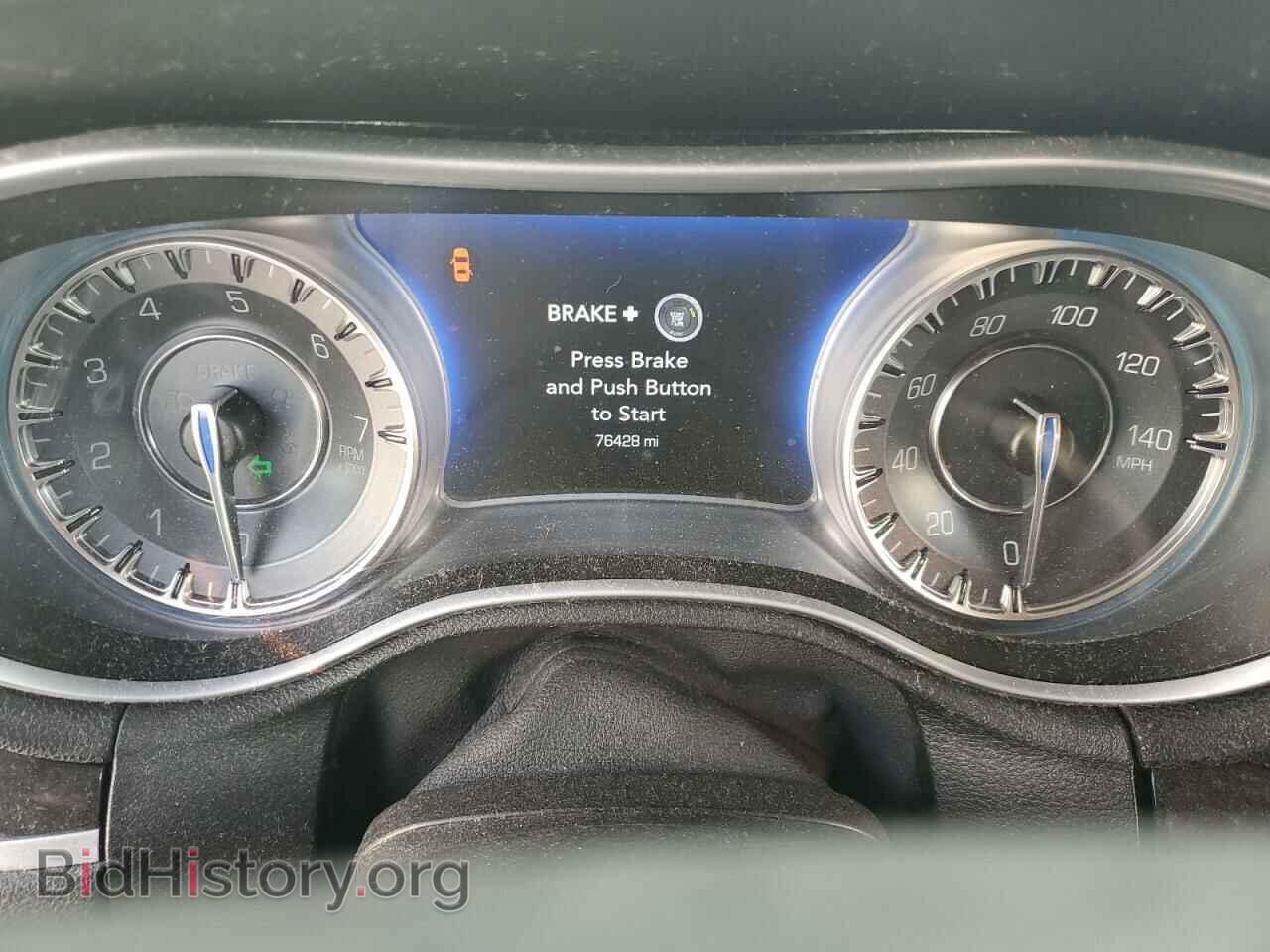 2018 CHRYSLER 300 - VIN: 2C3CCAEG9JH123216 - Фото 9