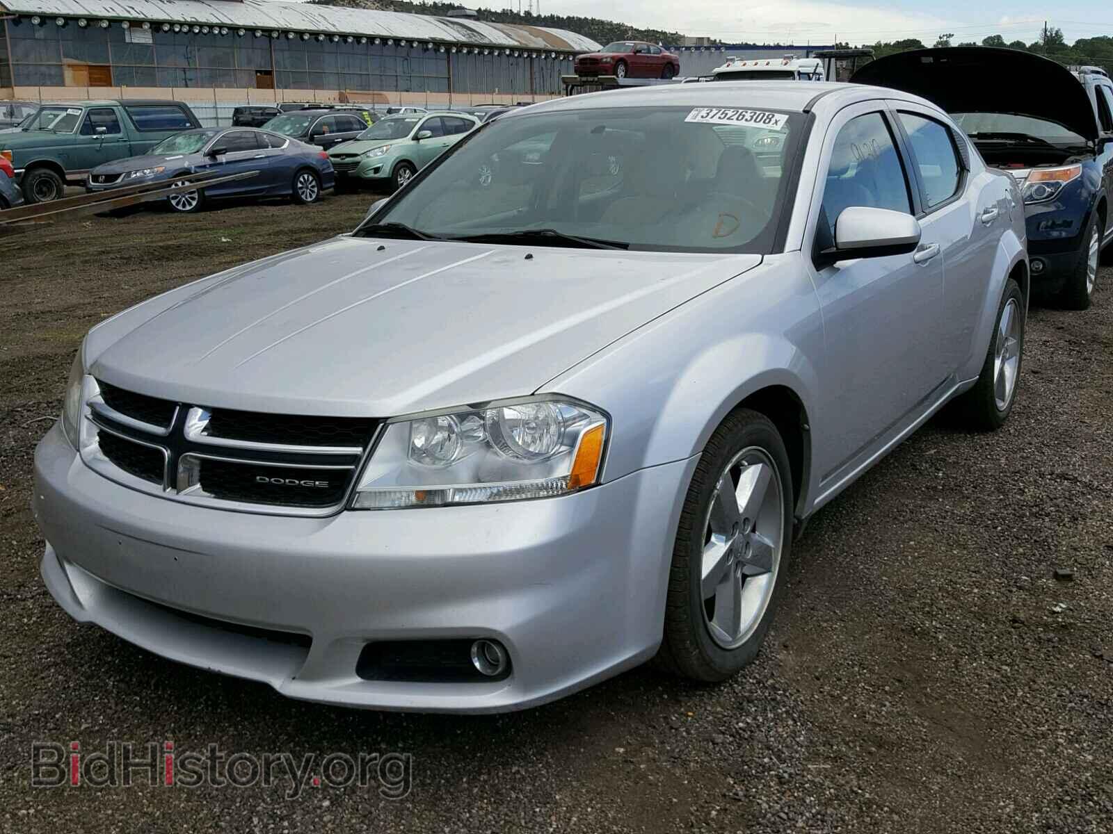 2011 DODGE AVENGER - VIN: 1B3BD2FG9BN567960 - Фото 2