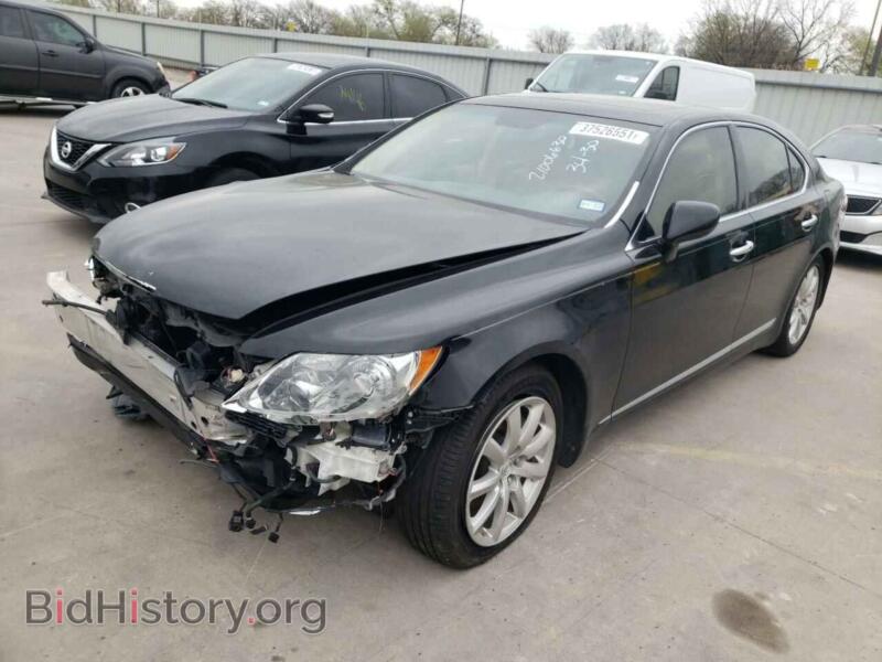 2008 Lexus LS460 (VIN JTHBL46F585057794) — фото 2 из 10