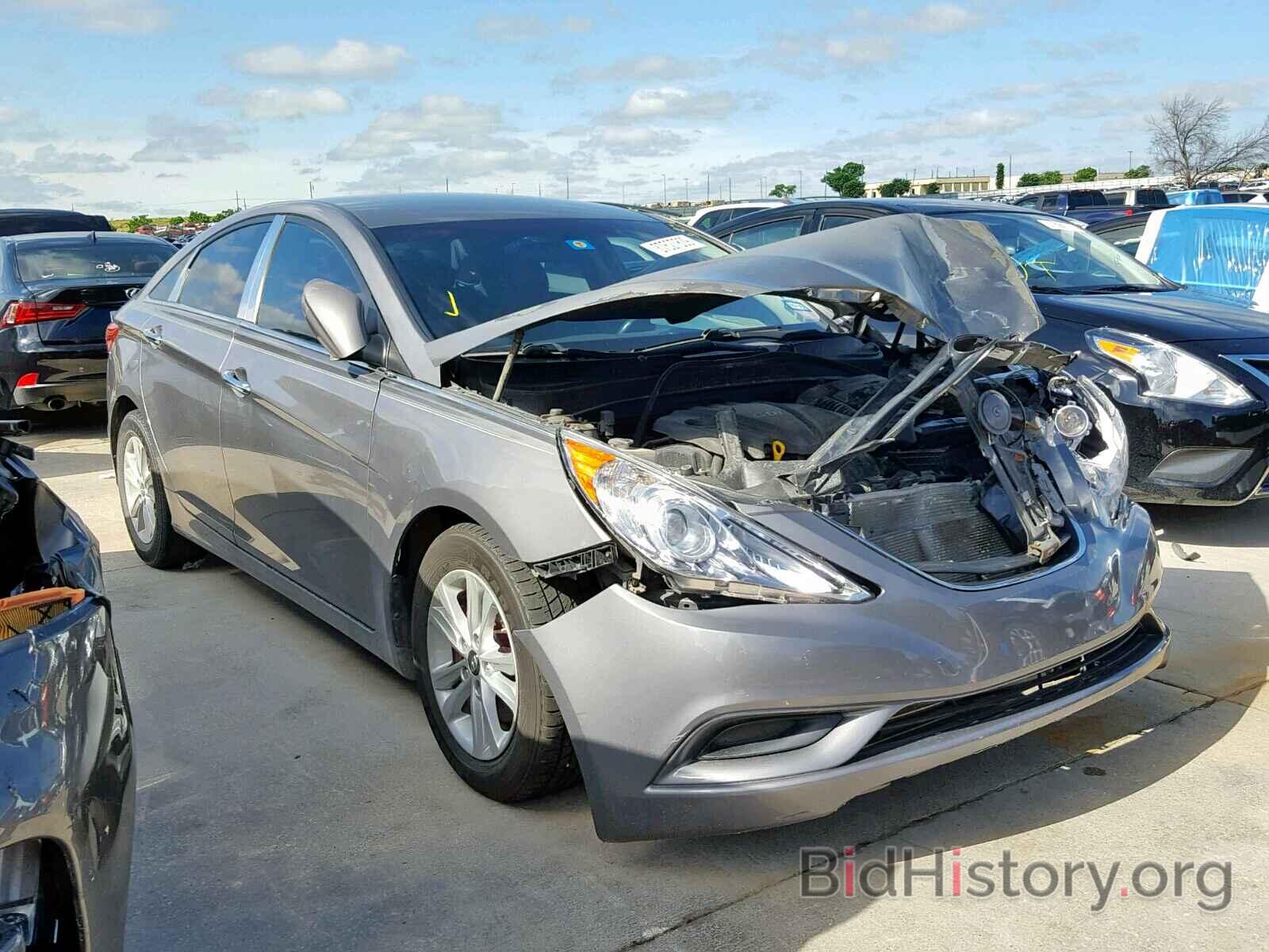 Photo 5NPEB4AC2BH026783 - HYUNDAI SONATA 2011