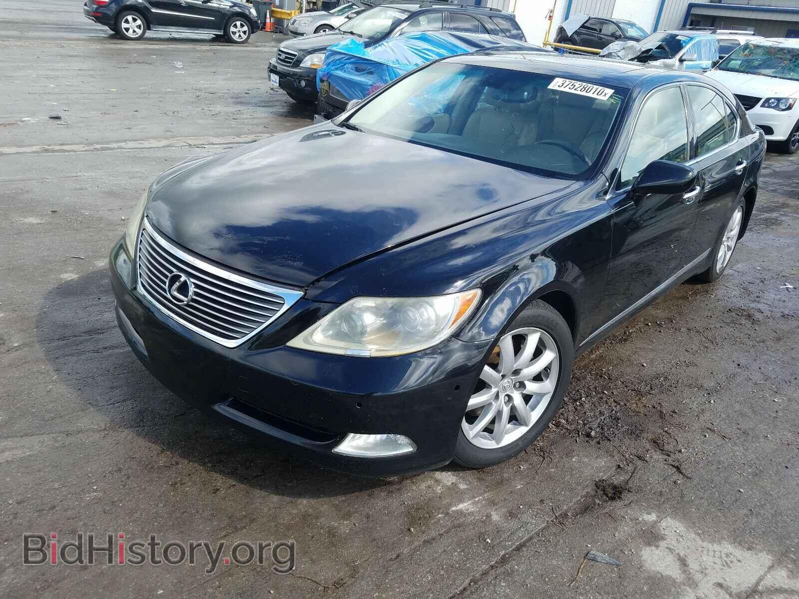 2008 LEXUS LS460 - VIN: JTHBL46F885067221 - Фото 2