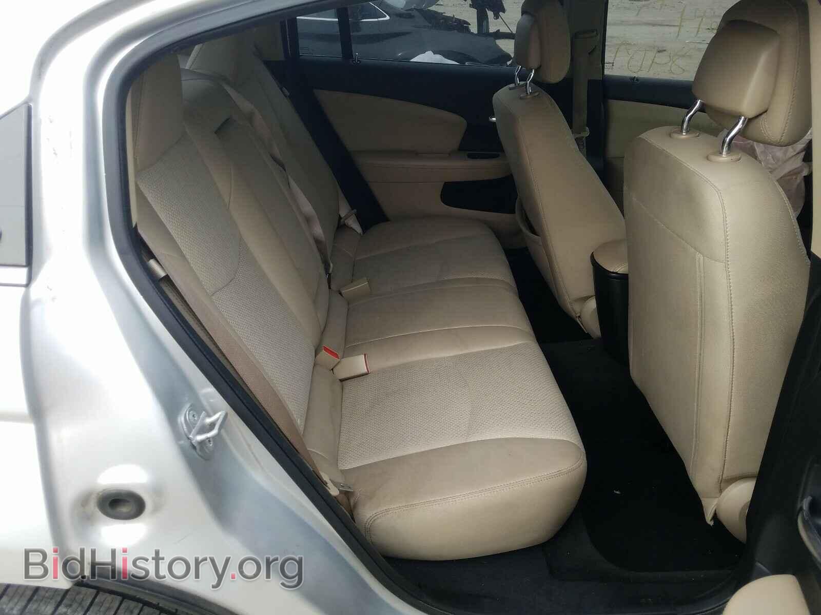2012 CHRYSLER 200 - VIN: 1C3CCBAB5CN204692 - Фото 6