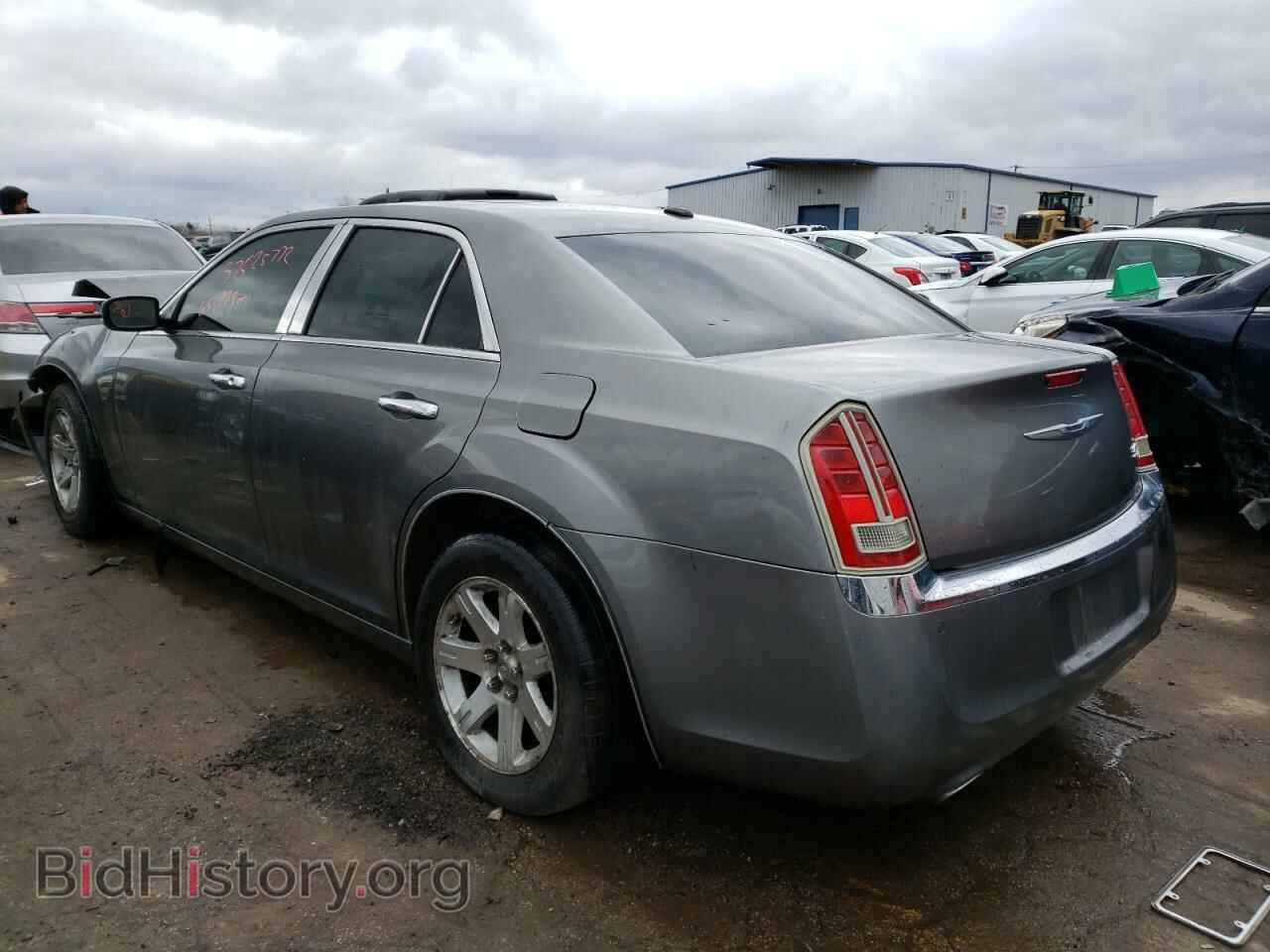 2011 CHRYSLER 300 - VIN: 2C3CA6CTXBH514864 - Фото 3