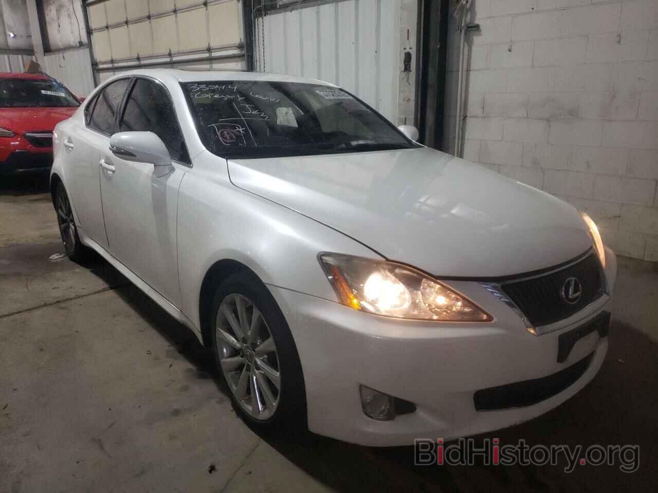 Photo JTHBF5C28A5126370 - LEXUS IS 2010