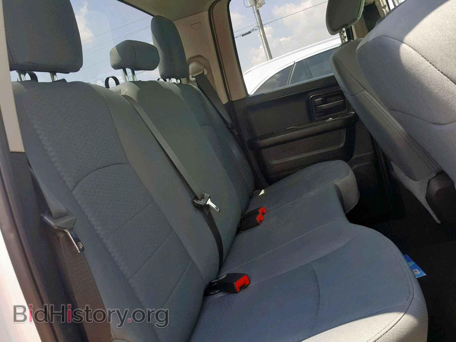 2018 RAM 1500 ST - VIN: 1C6RR6FT4JS238786 - Фото 6