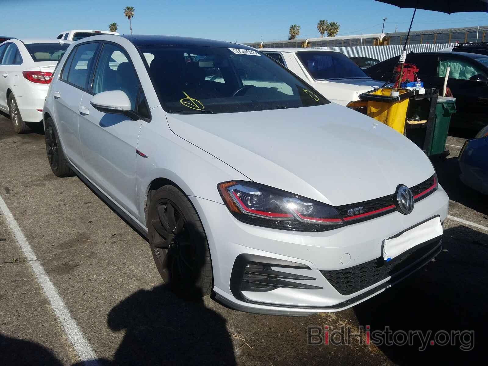 Photo 3VW447AU7JM260925 - VOLKSWAGEN GTI 2018