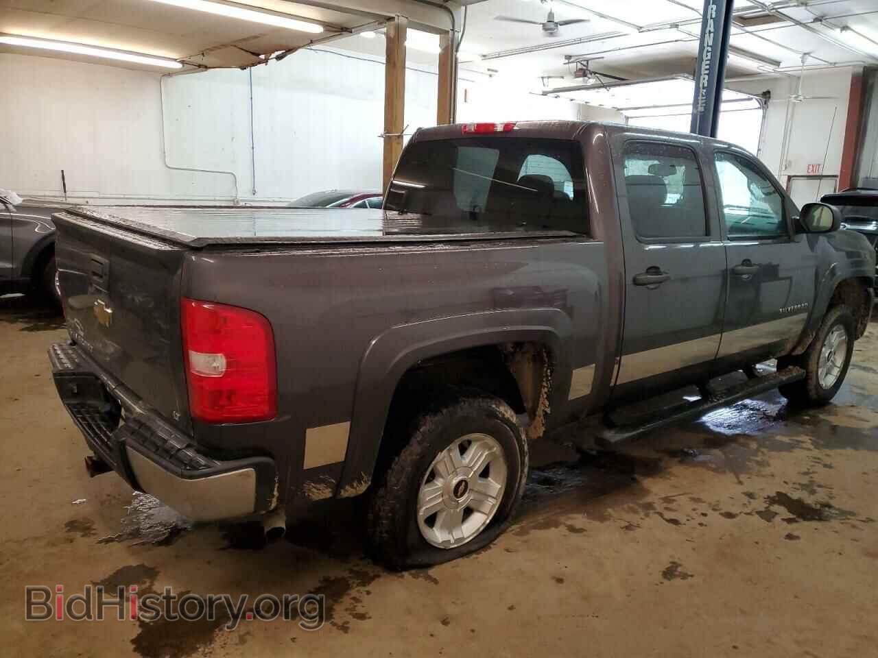 2011 CHEVROLET ALL Models - VIN: 1GCPKSE33BF150109 - Фото 3