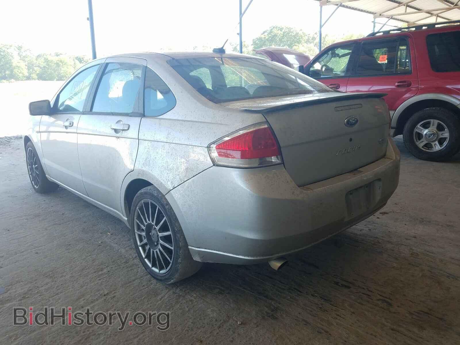 2009 FORD FOCUS - VIN: 1FAHP36NX9W130466 - Фото 3
