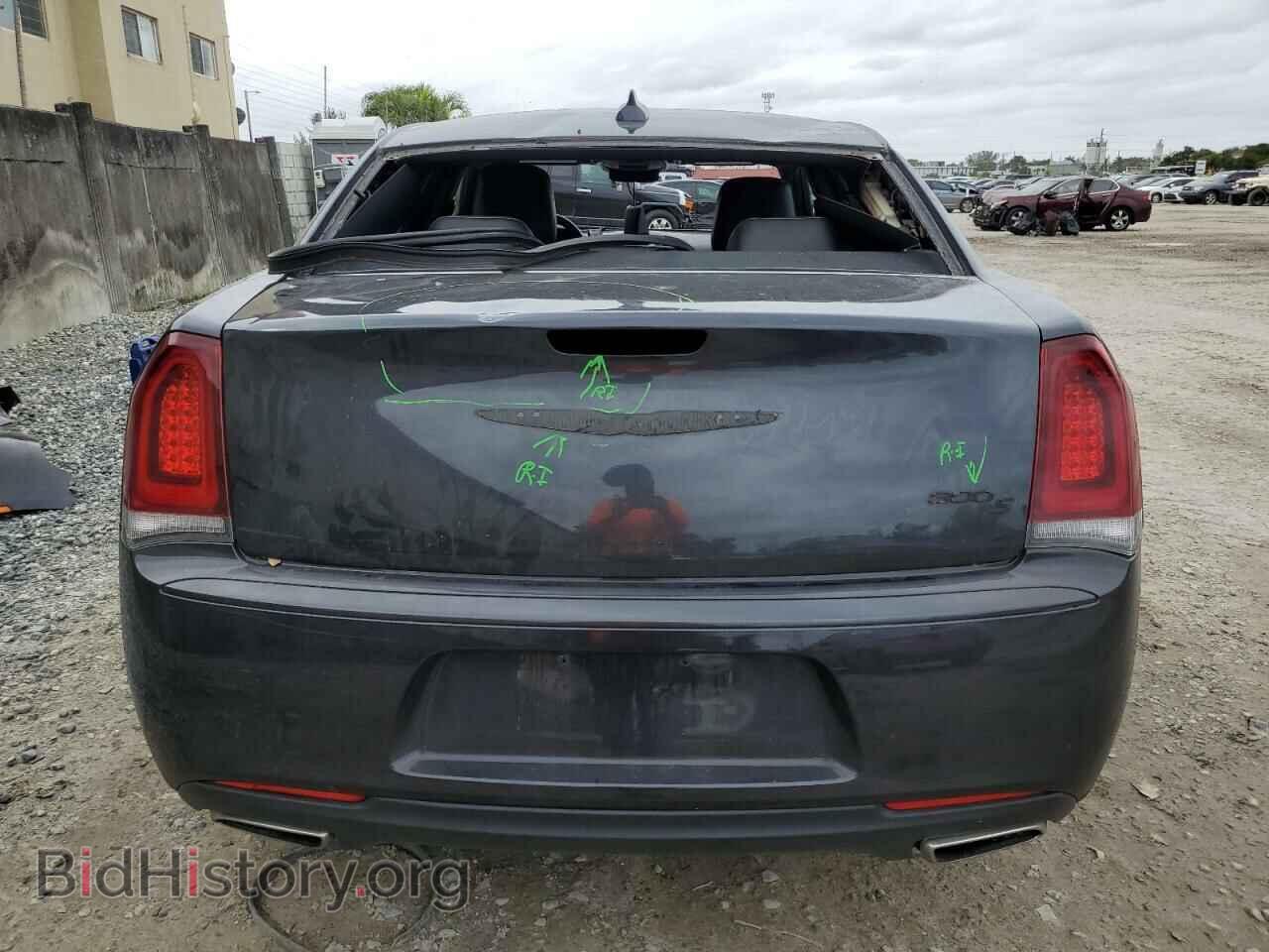 2019 CHRYSLER 300 - VIN: 2C3CCABG5KH515454 - Фото 6