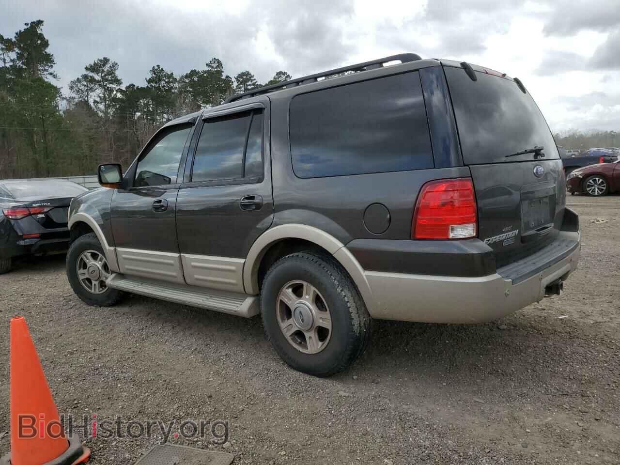 2006 FORD EXPEDITION - VIN: 1FMPU17526LA66224 - Фото 2