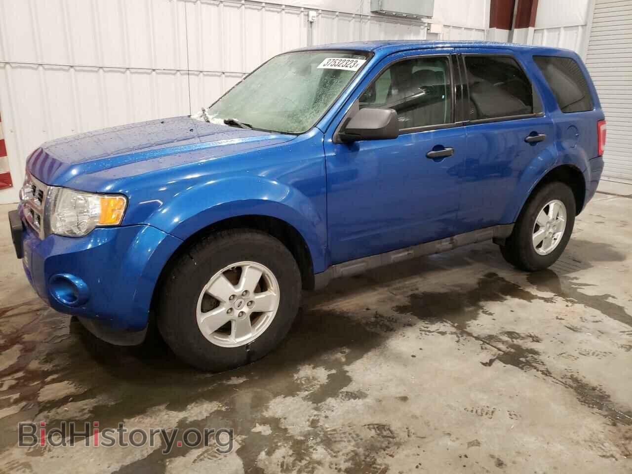 Фотография 1FMCU0C71BKC05873 - FORD ESCAPE 2011