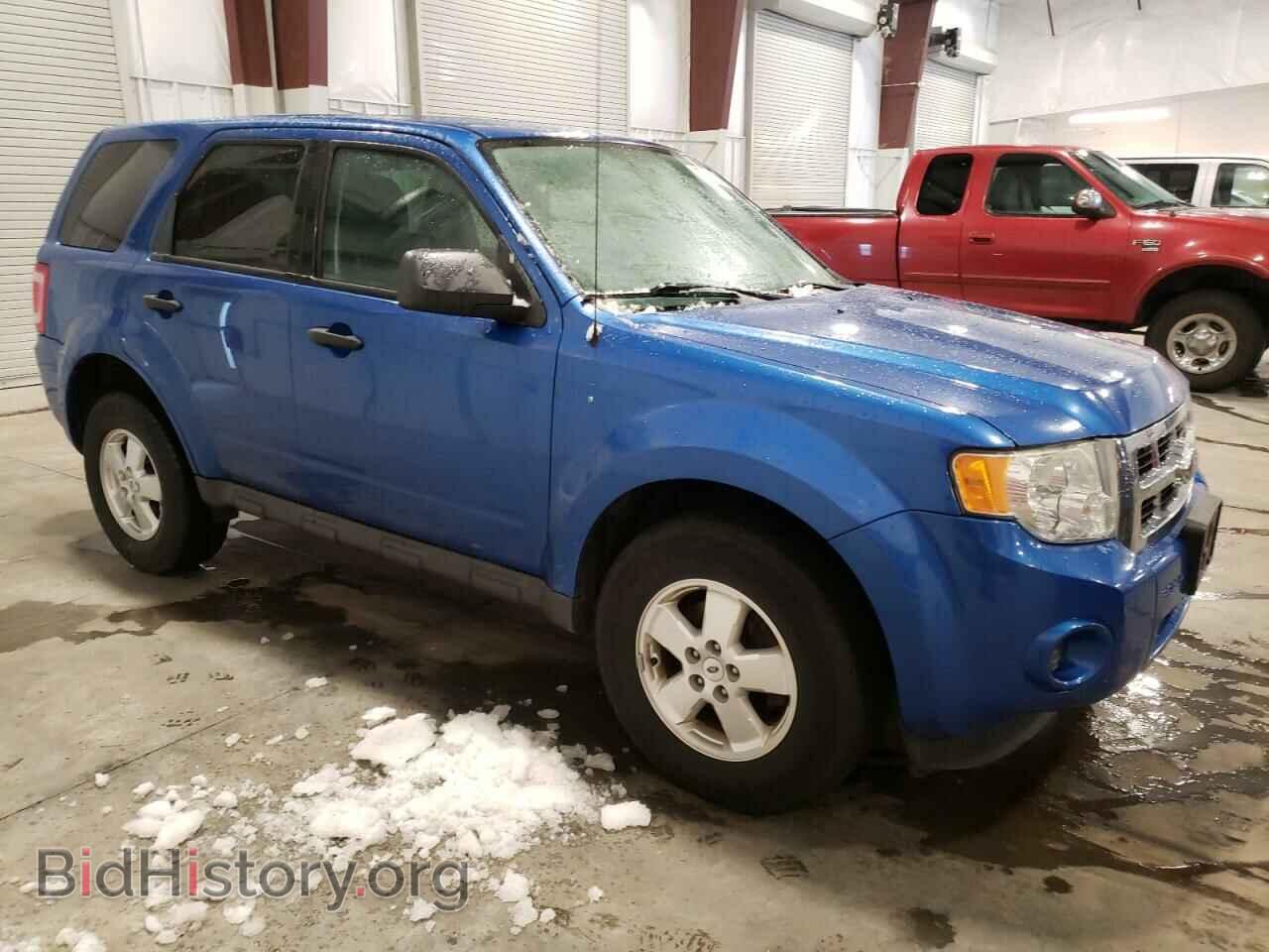 2011 FORD ESCAPE - VIN: 1FMCU0C71BKC05873 - Фото 4