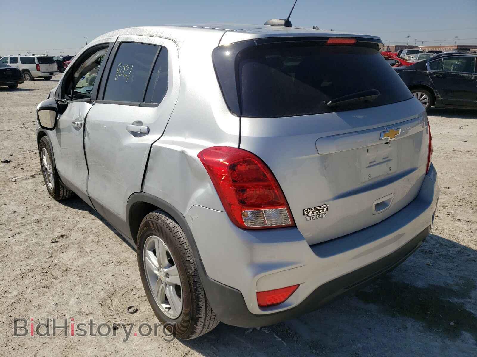 2020 CHEVROLET TRAX - VIN: 3GNCJKSB7LL317521 - Фото 3