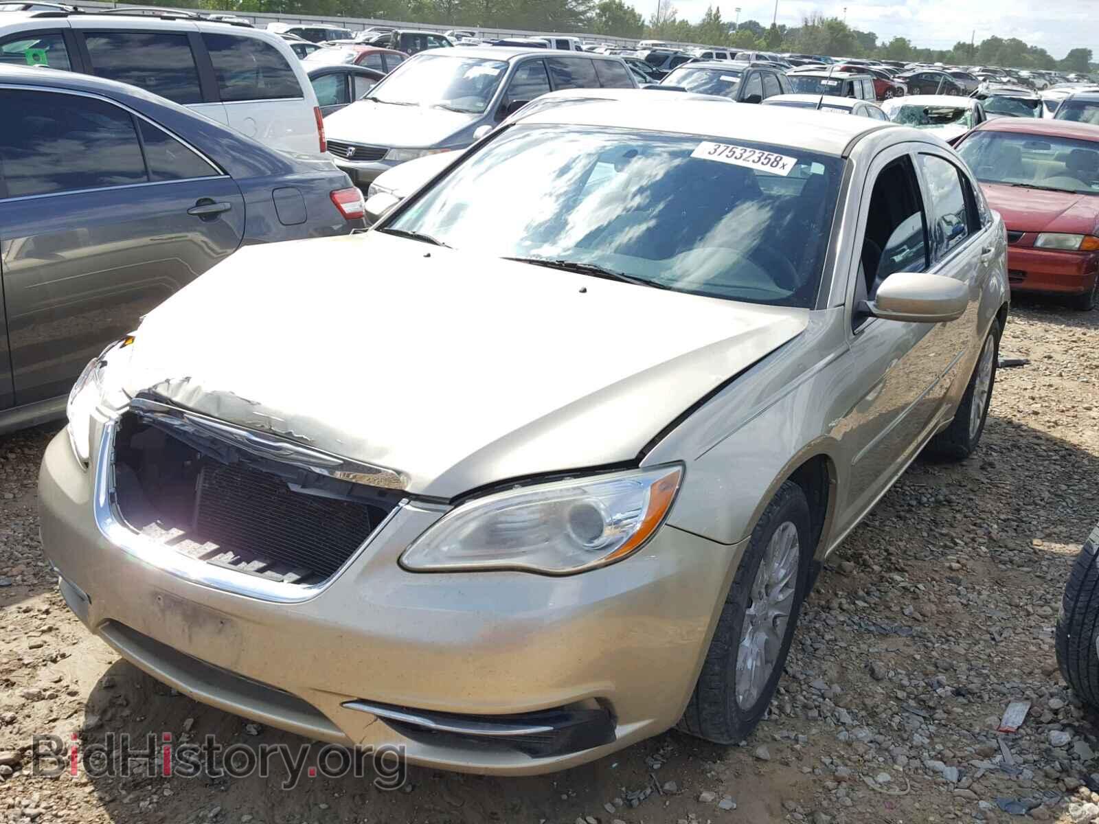 2011 CHRYSLER 200 - VIN: 1C3BC4FB3BN515553 - Фото 2
