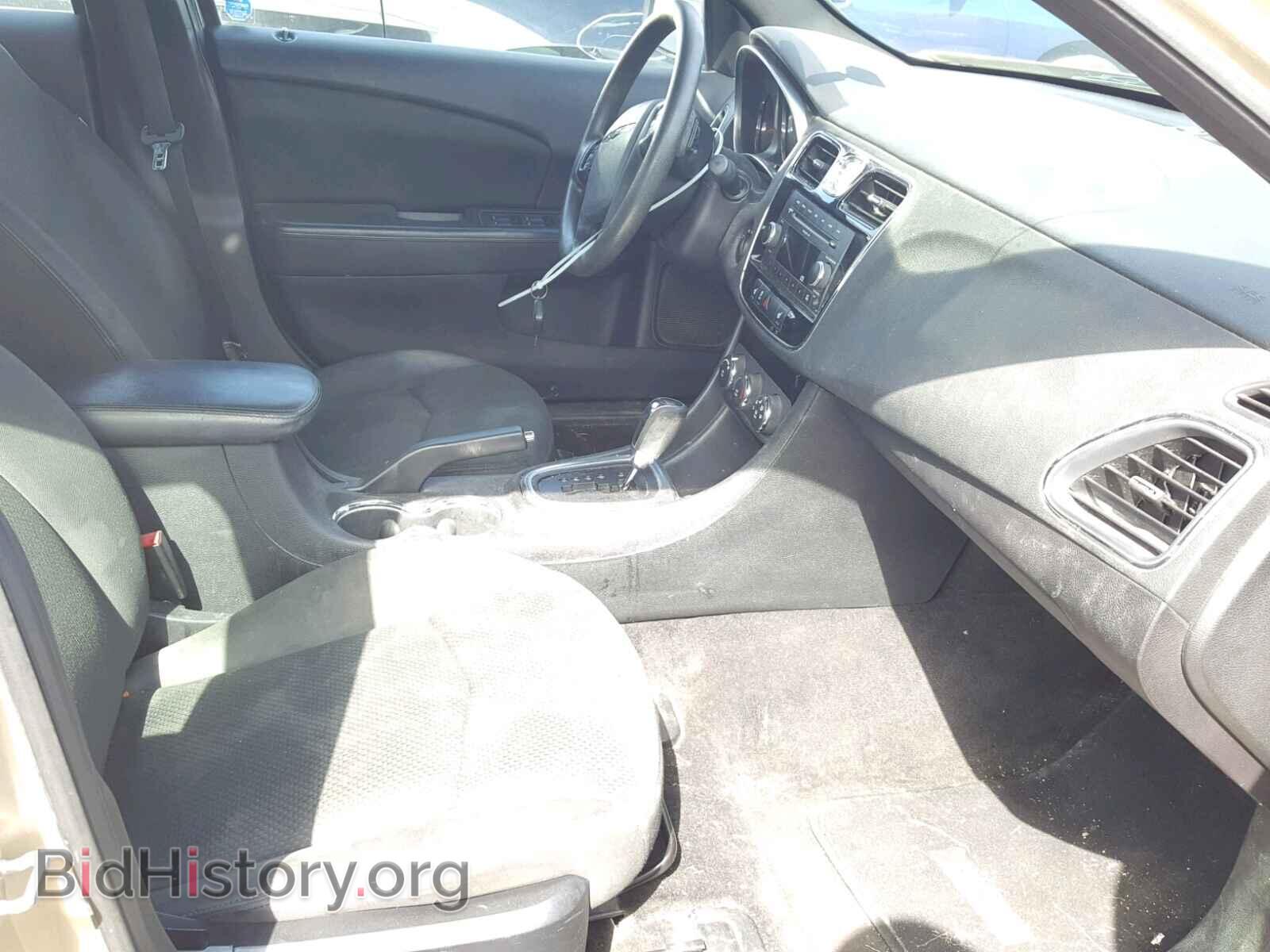 2011 CHRYSLER 200 - VIN: 1C3BC4FB3BN515553 - Фото 5