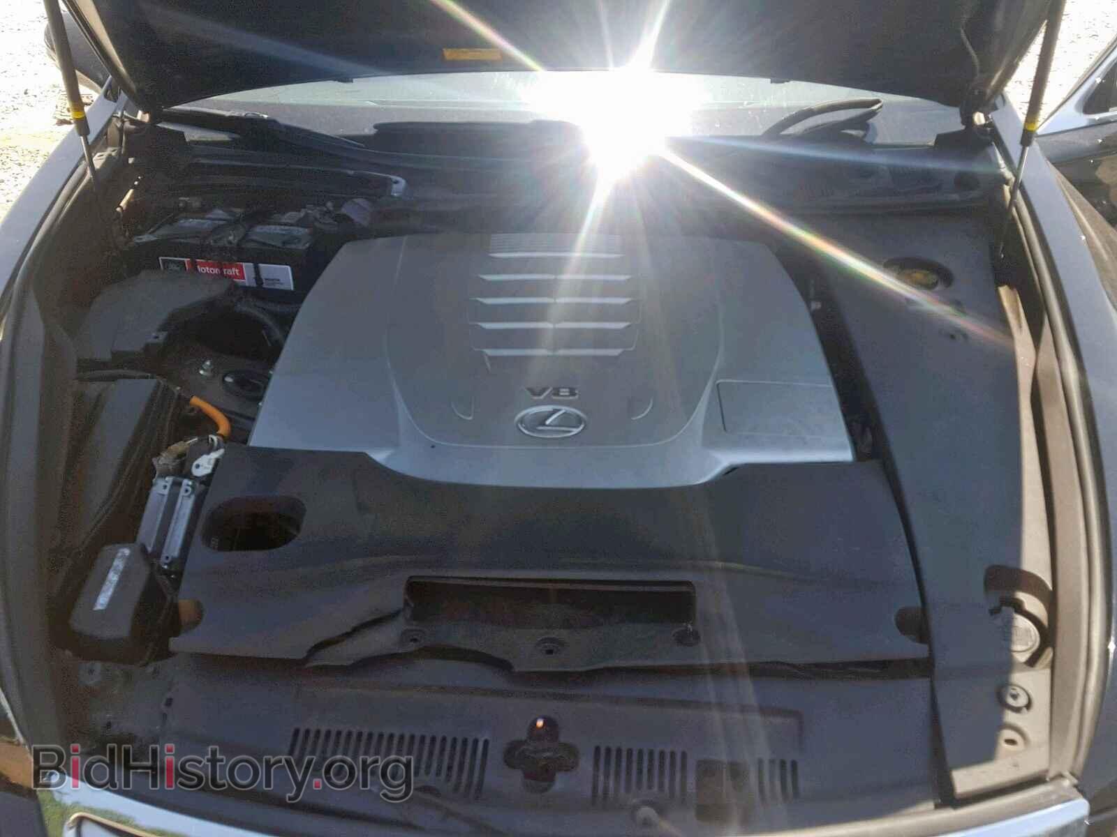 2011 LEXUS LS460 - VIN: JTHBL5EF7B5106220 - Photo 7