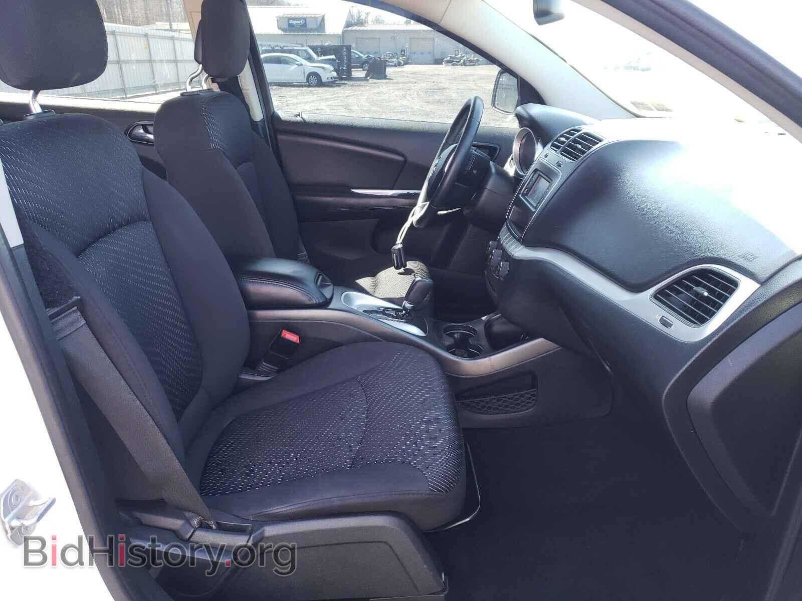 2016 DODGE JOURNEY - VIN: 3C4PDCAB2GT104233 - Фото 5
