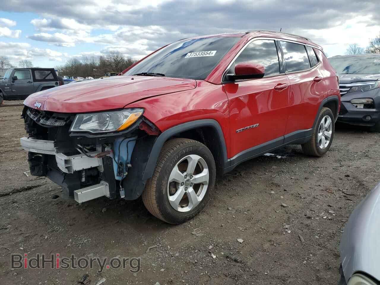 Фотография 3C4NJDBBXHT692839 - JEEP COMPASS 2017