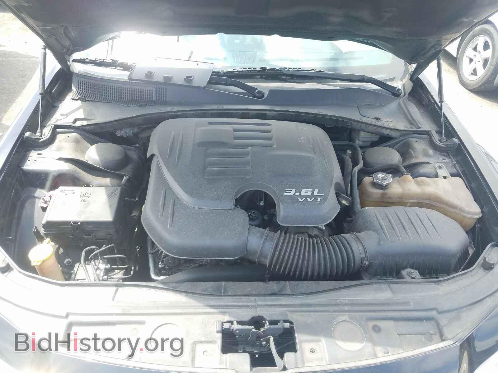 2014 CHRYSLER 300 - VIN: 2C3CCAAG3EH345844 - Фото 7