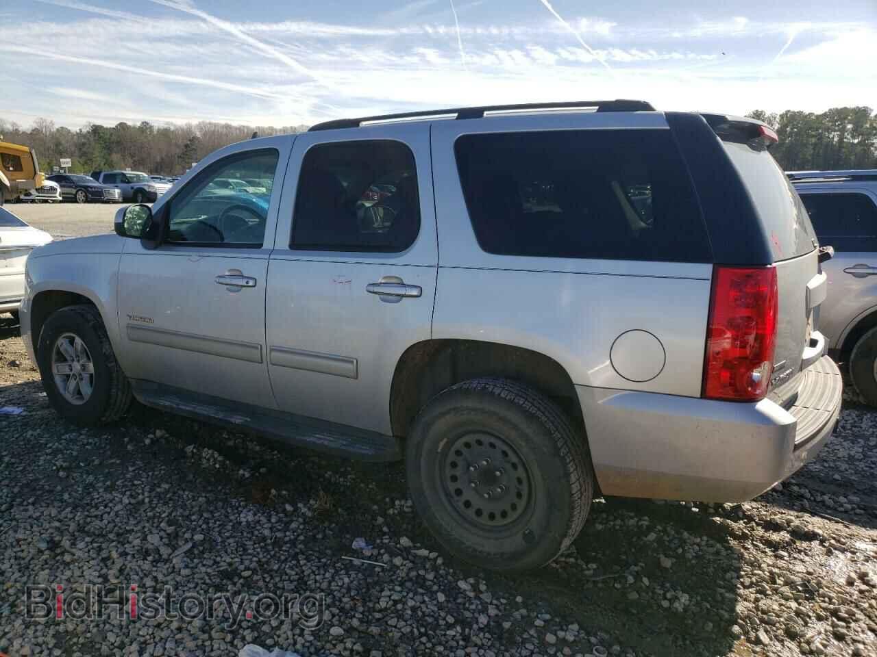 2011 GMC YUKON - VIN: 1GKS1AE05BR350232 - Фото 2