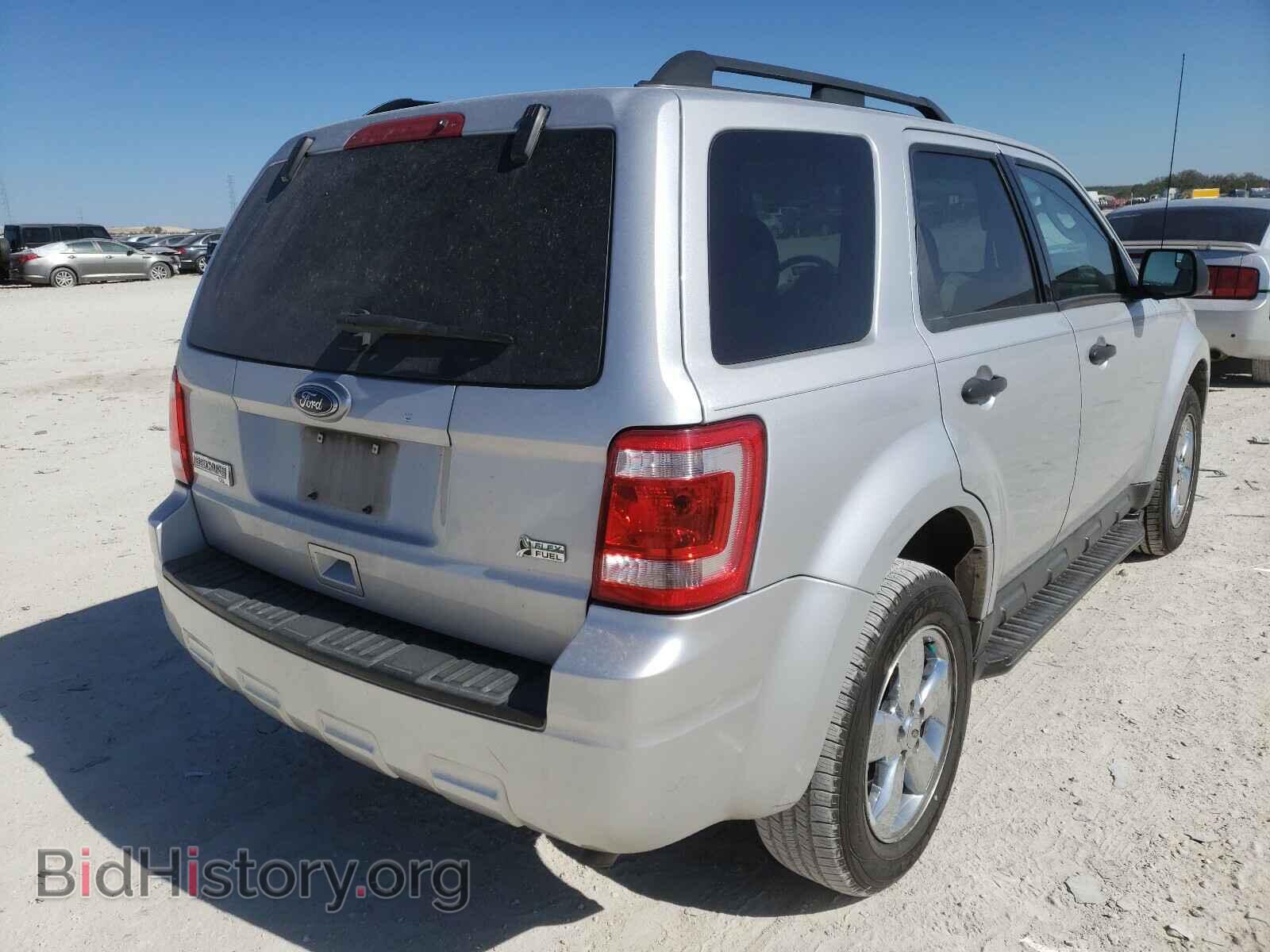 2011 FORD ESCAPE - VIN: 1FMCU0DG3BKA55599 - Фото 4