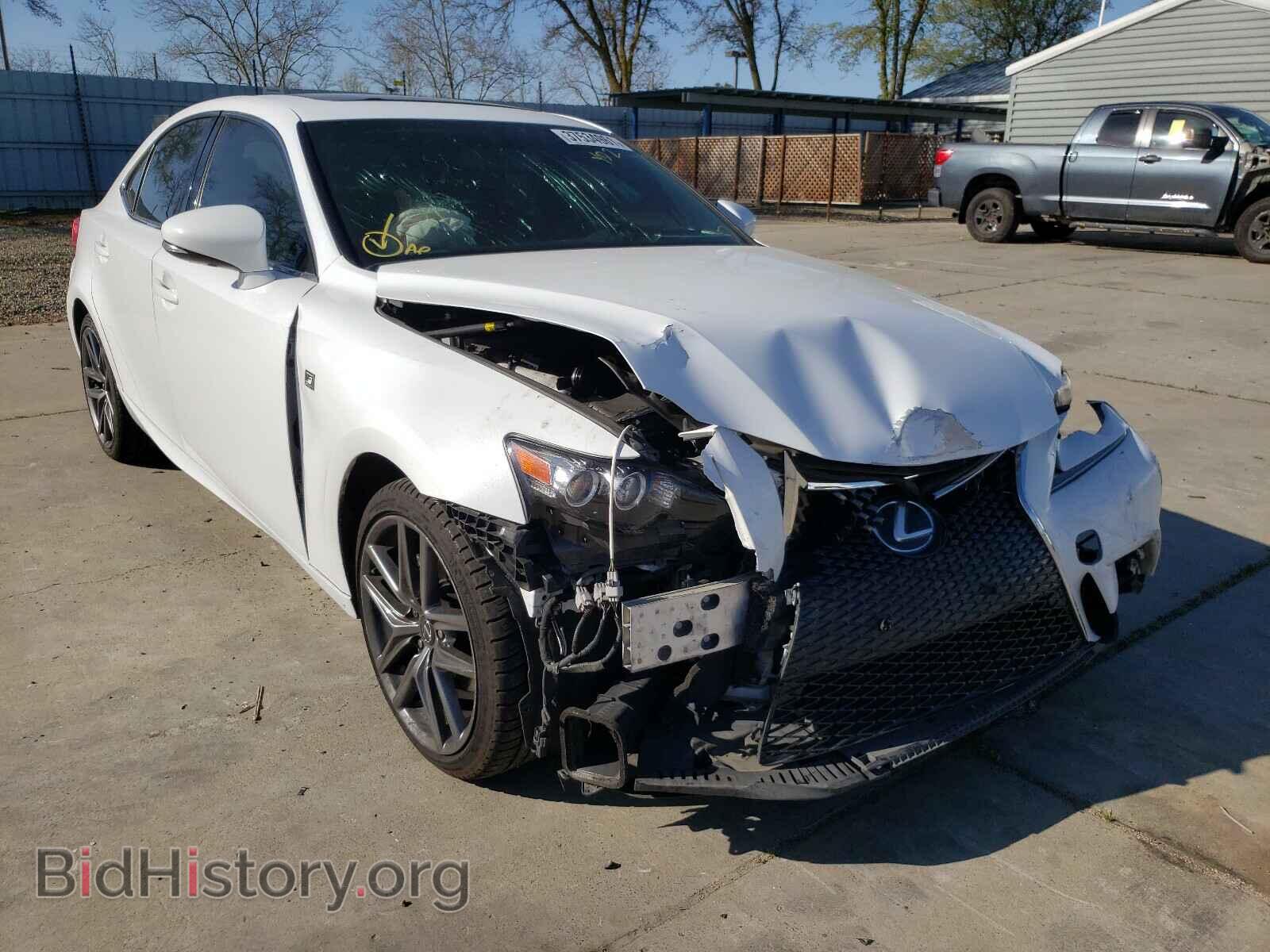 Фотография JTHBF1D22F5051468 - LEXUS IS 2015