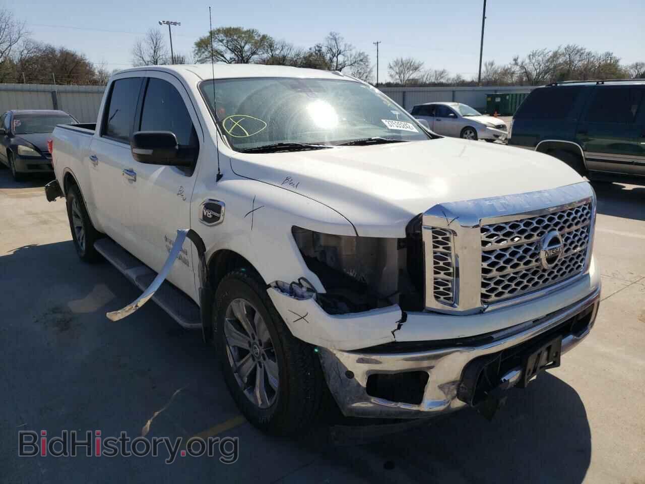 Photo 1N6AA1E67HN525606 - NISSAN TITAN 2017