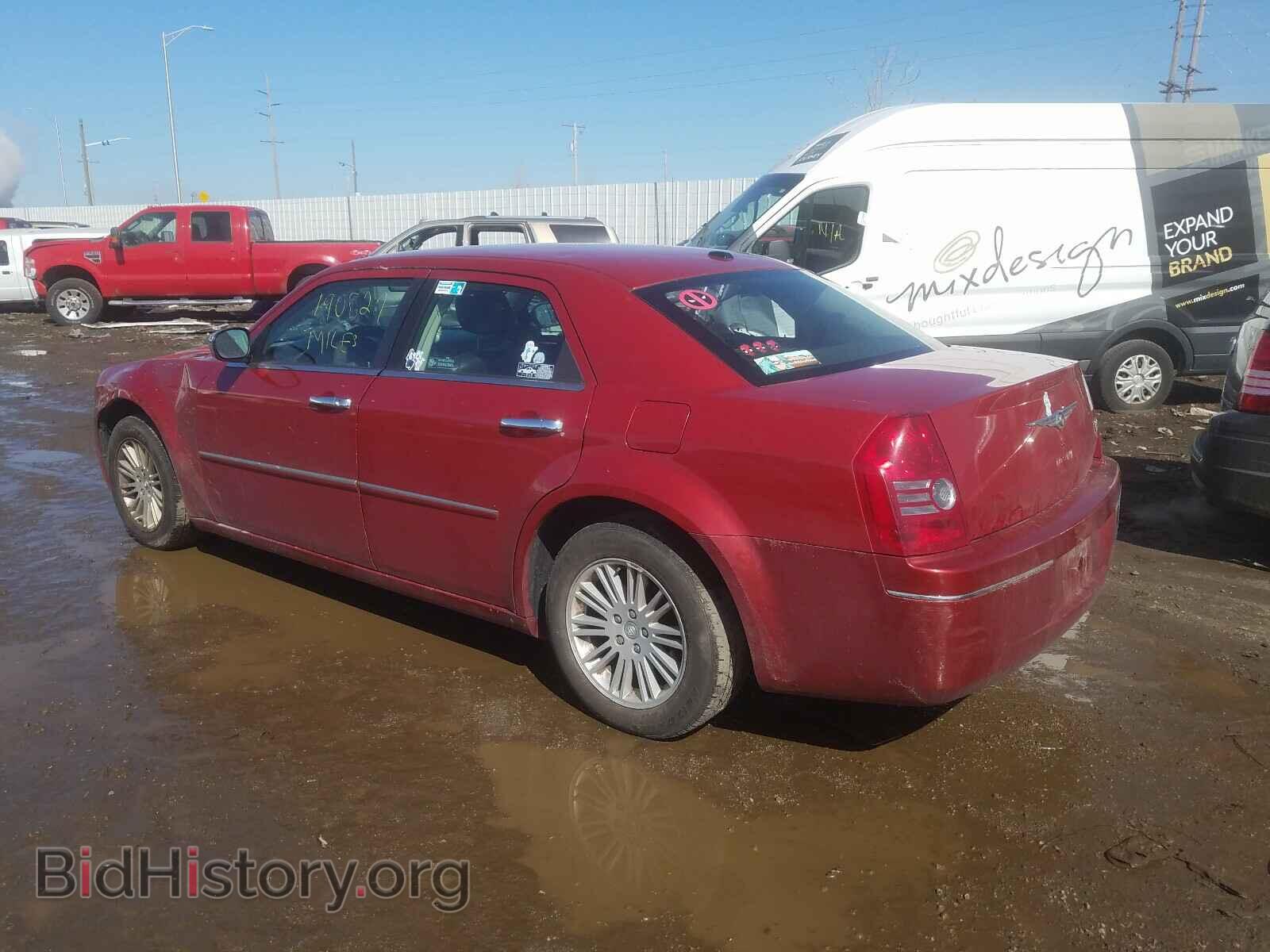 2010 CHRYSLER 300 - VIN: 2C3CA5CV4AH152038 - Фото 3