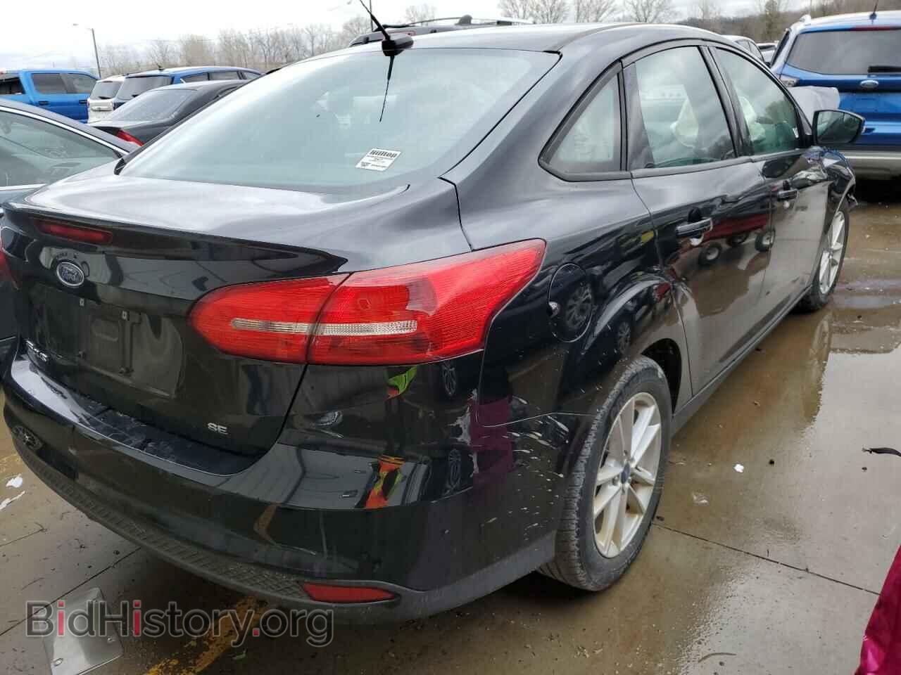 2017 FORD FOCUS - VIN: 1FADP3F23HL321439 - Фото 3