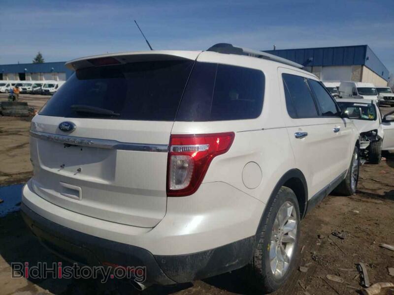 2012 Ford EXPLORER (VIN 1FMHK7D80CGA31245) — фото 4 из 10
