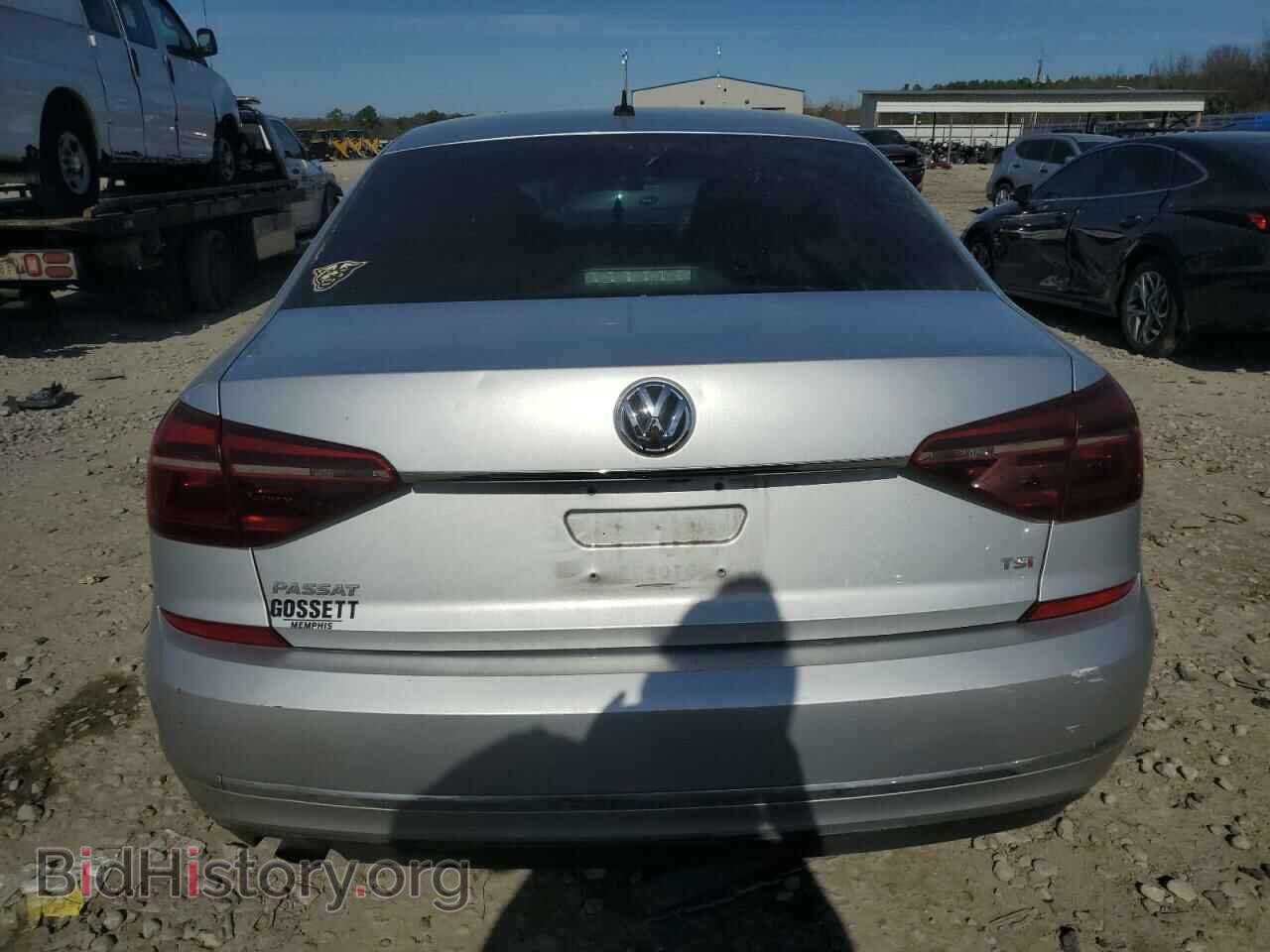 2017 VOLKSWAGEN PASSAT - VIN: 1VWAT7A31HC065332 - Фото 6