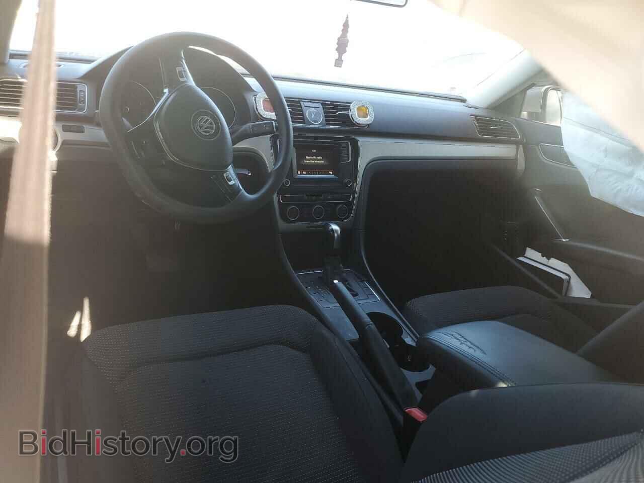 2017 VOLKSWAGEN PASSAT - VIN: 1VWAT7A31HC065332 - Фото 8