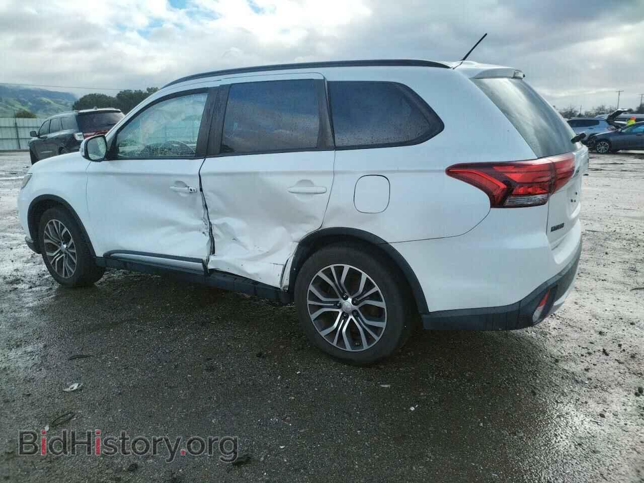2016 MITSUBISHI OUTLANDER - VIN: JA4AD3A37GZ036156 - Фото 2