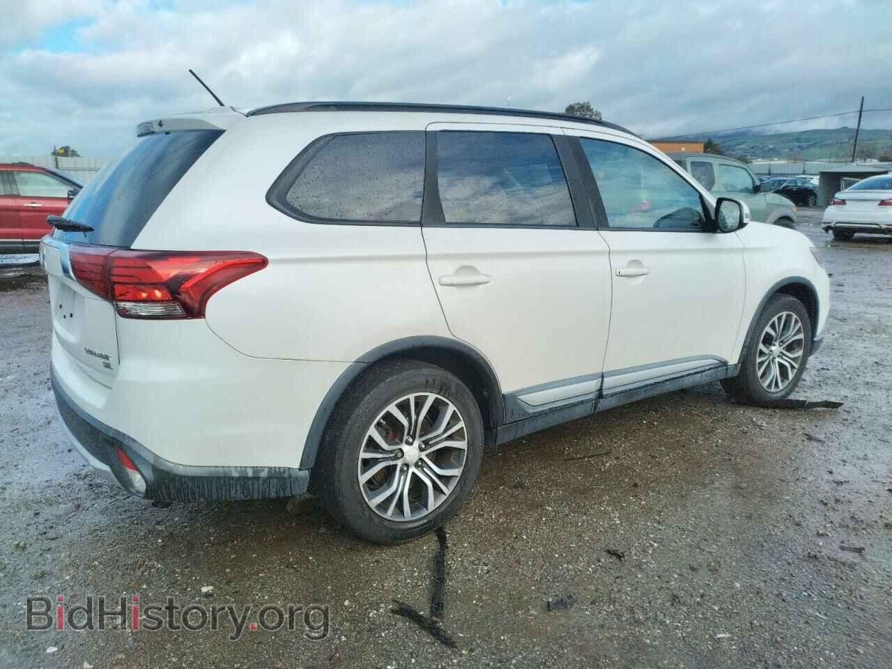 2016 MITSUBISHI OUTLANDER - VIN: JA4AD3A37GZ036156 - Фото 3