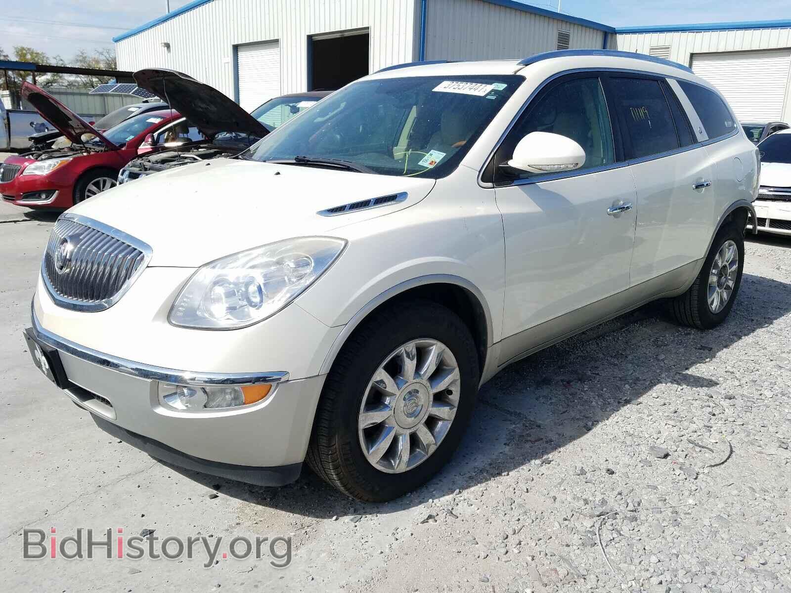 2012 BUICK ENCLAVE - VIN: 5GAKRDED8CJ399516 - Photo 2