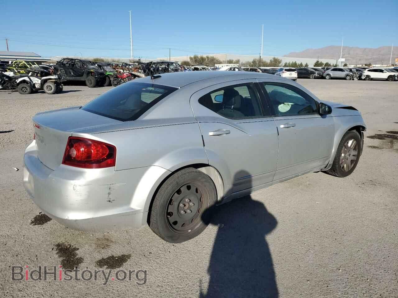 2011 DODGE AVENGER - VIN: 1B3BD4FBXBN579079 - Фото 3