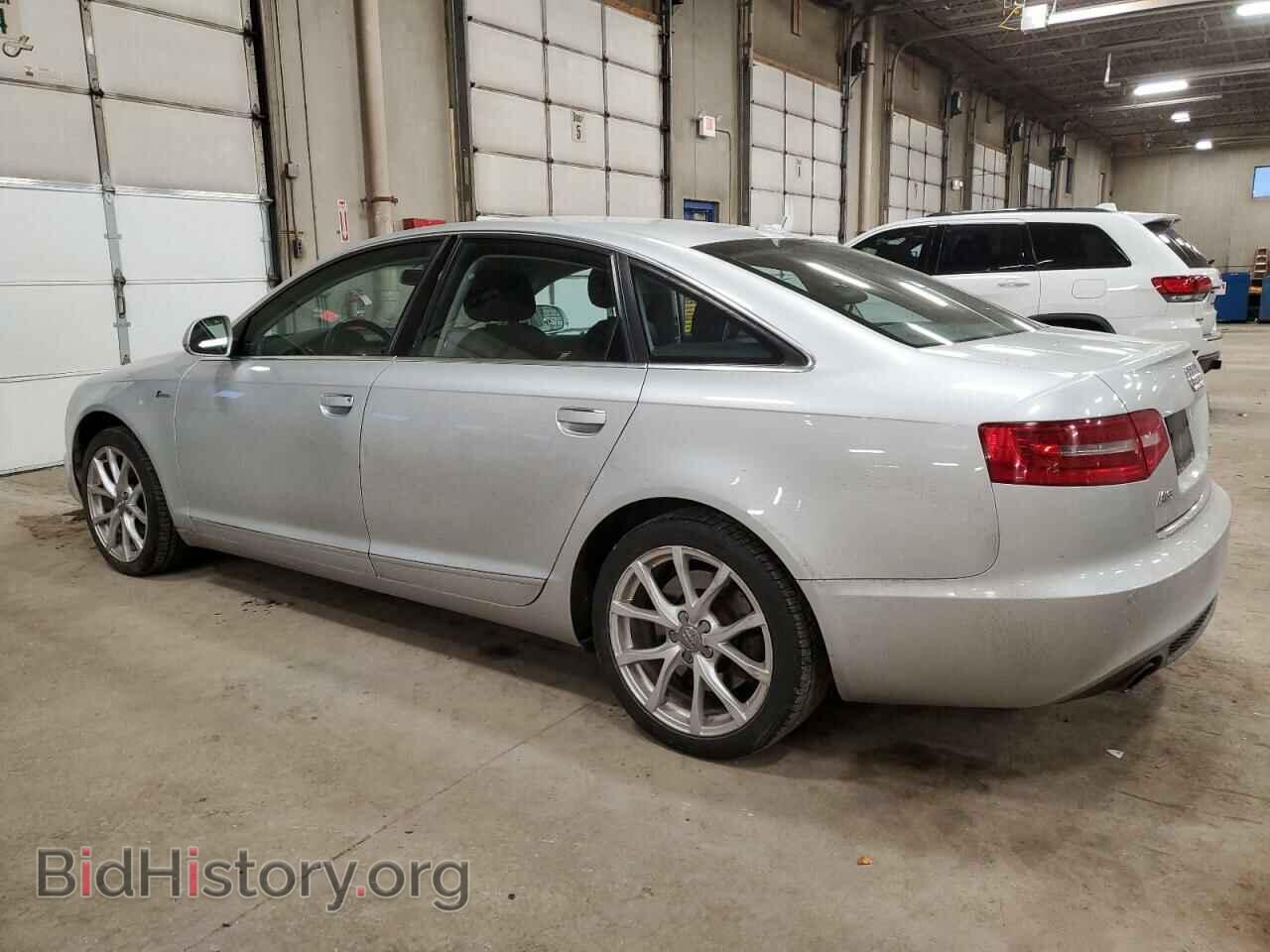 2011 AUDI A6 - VIN: WAUFGAFB2BN062393 - Фото 2