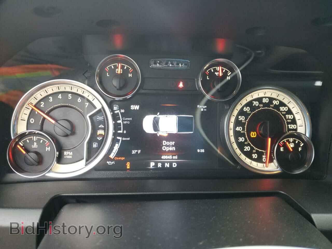 2017 RAM 1500 - VIN: 3C6RR6LT7HG613544 - Photo 9