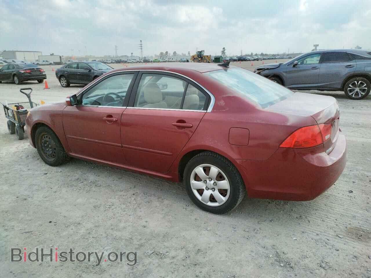 2010 KIA OPTIMA - VIN: KNAGG4A82A5372933 - Фото 2