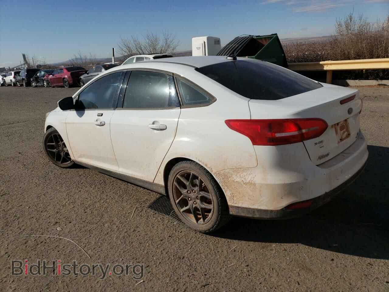 2016 FORD FOCUS - VIN: 1FADP3F26GL360718 - Фото 2