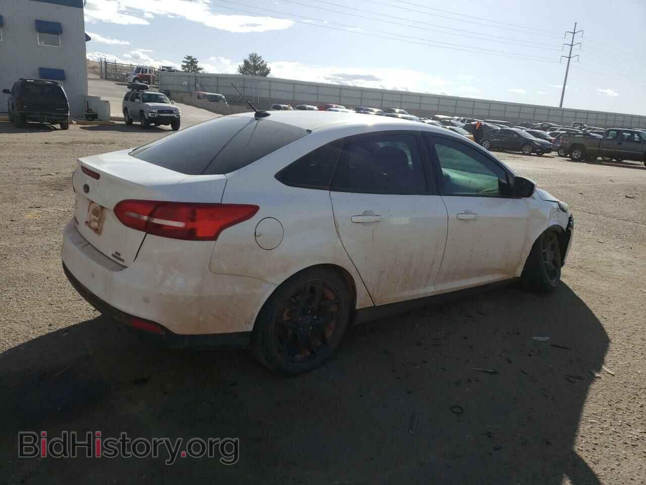 2016 FORD FOCUS - VIN: 1FADP3F26GL360718 - Фото 3