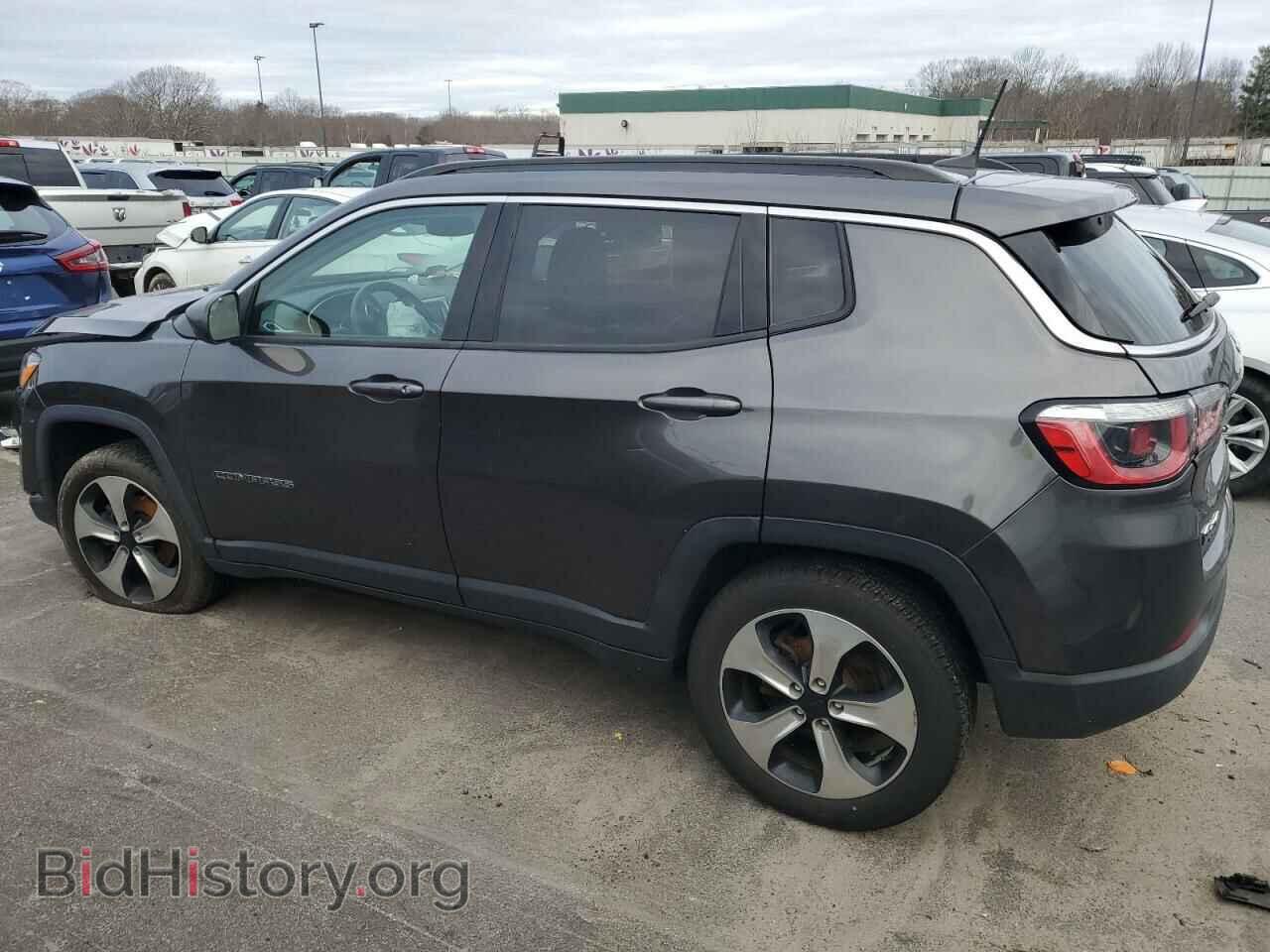 2017 JEEP COMPASS - VIN: 3C4NJDBB8HT640044 - Photo 2