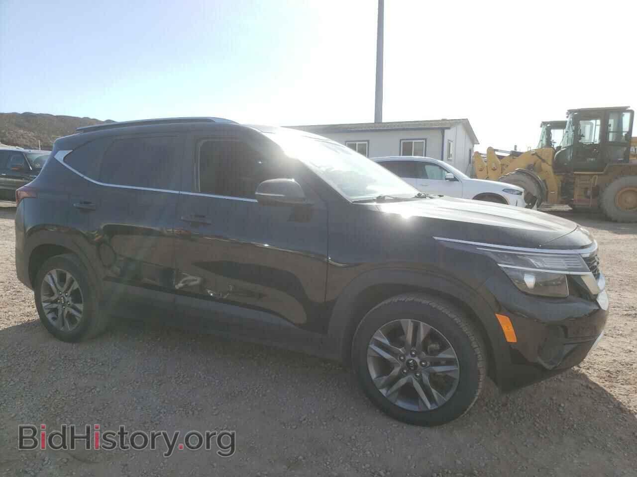 2021 KIA SELTOS - VIN: KNDEU2AA4M7172557 - Фото 4