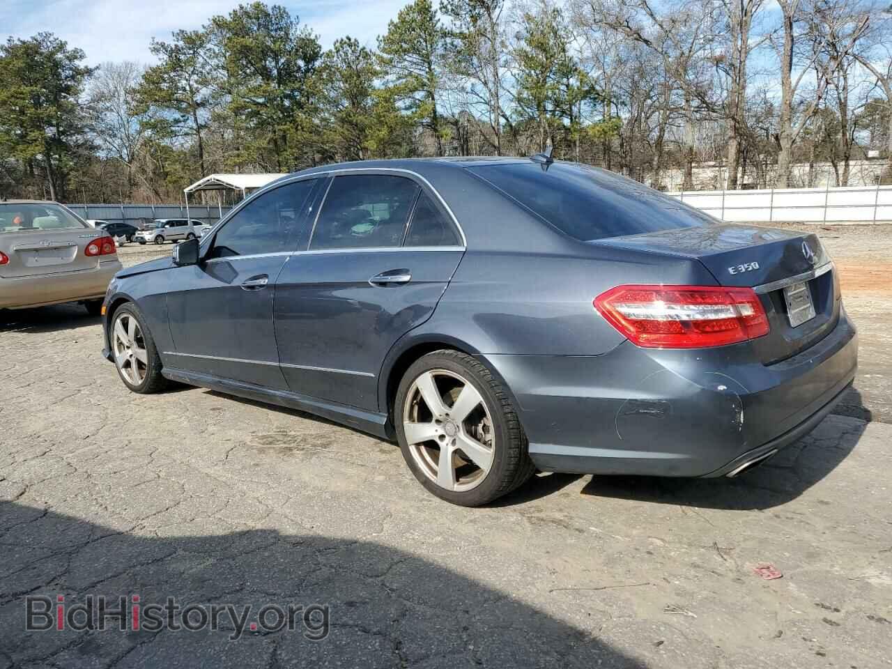 2011 MERCEDES-BENZ E-CLASS - VIN: WDDHF5GBXBA365021 - Фото 2