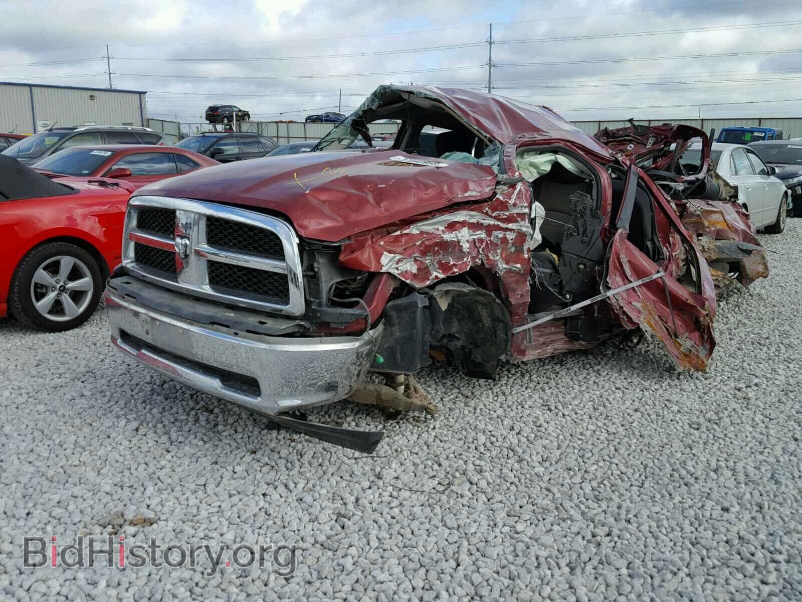 2011 DODGE RAM 1500 - VIN: 1D7RB1CT7BS547812 - Фото 2