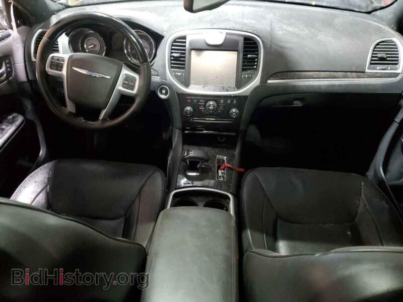 2014 Chrysler 300 (VIN 2C3CCAKG6EH273200) — фото 8 из 12