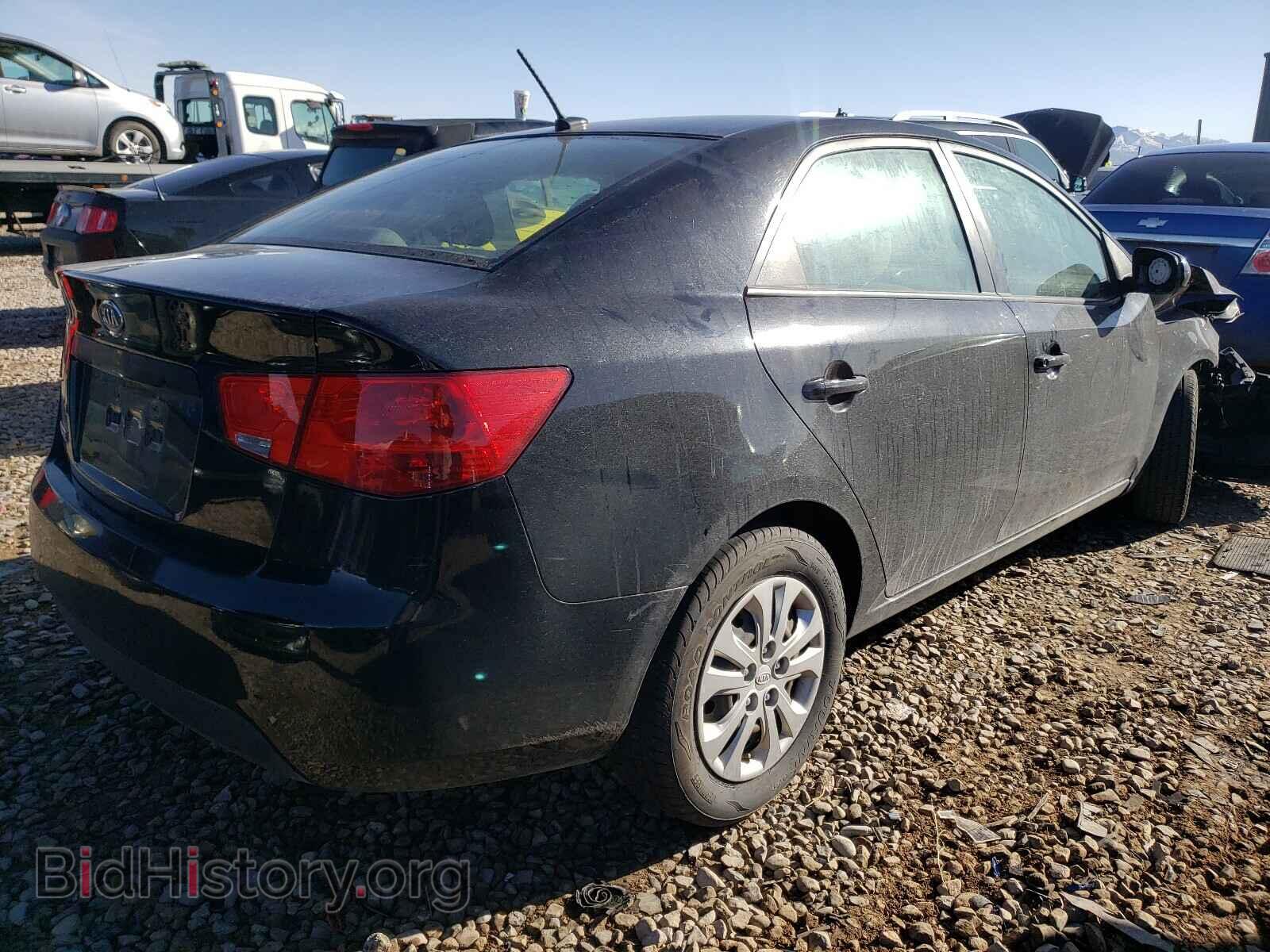2013 KIA FORTE - VIN: KNAFT4A21D5705890 - Фото 4