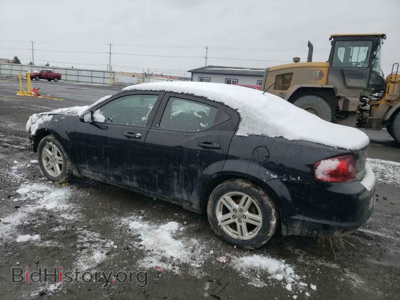 2011 DODGE AVENGER - VIN: 1B3BD1FB2BN572982 - Фото 2