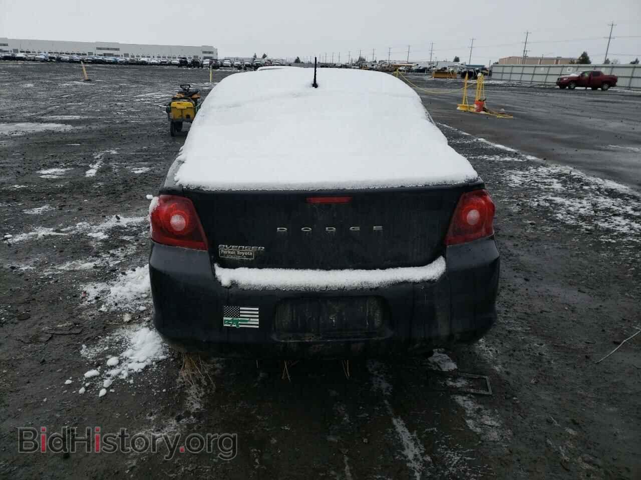2011 DODGE AVENGER - VIN: 1B3BD1FB2BN572982 - Фото 6