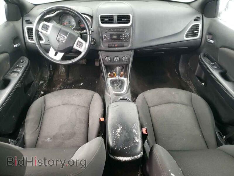 2011 Dodge AVENGER (VIN 1B3BD1FB2BN572982) — фото 8 из 12